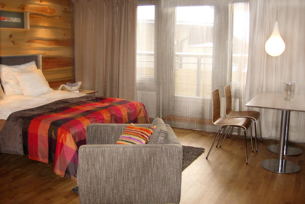 Levi Suites Unna Mannu Habitación foto